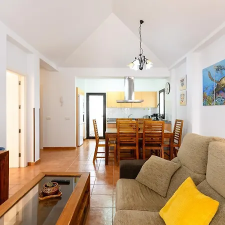 Βίλα Solarium With Pool In Playa Blanca