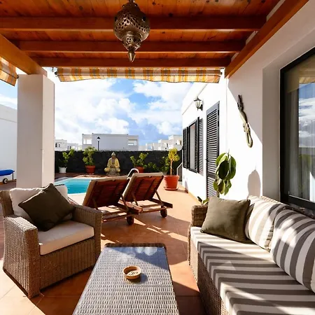 Solarium With Pool In Playa Blanca * Πλάγια Μπλάνκα